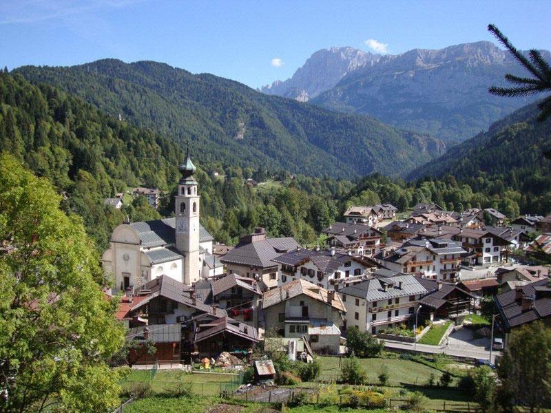 Casa Alpina Sacro Cuore Canale dʼAgordo 外观 照片